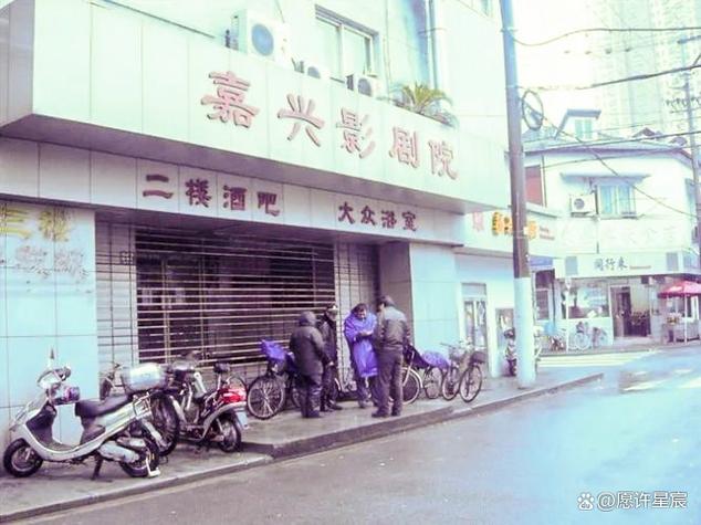 欧美人妻精品在线观看的相关介绍