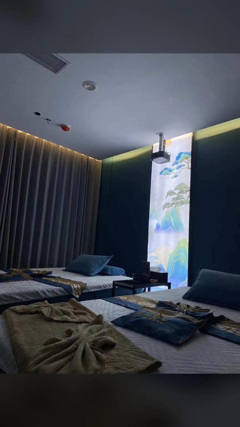欧美大尺度熟妇裸体的相关介绍