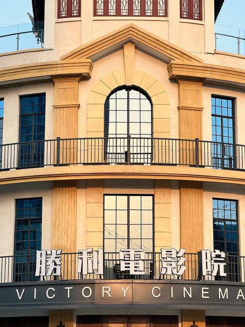 65岁女性下身出现黄色分泌物正常吗怎么回事的相关介绍