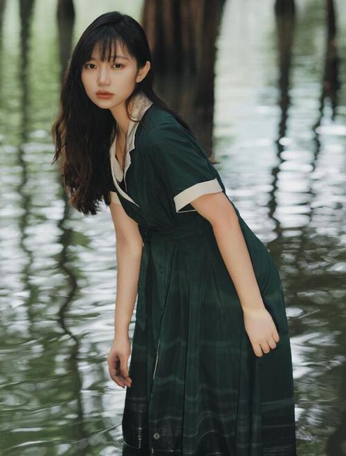 禁18在线观看视频的相关介绍