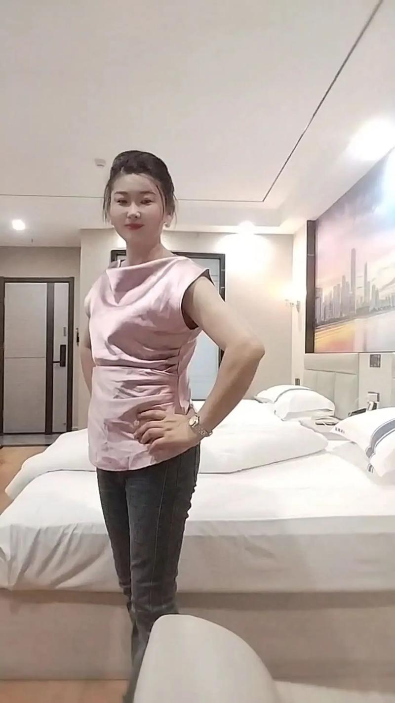 中国少妇精av的相关介绍
