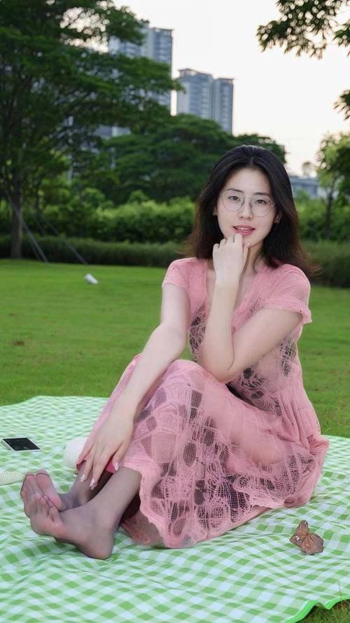 午宫影院的相关介绍