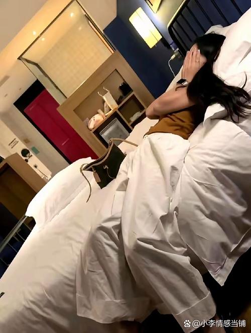 美女被各种姿势操舒服的相关介绍