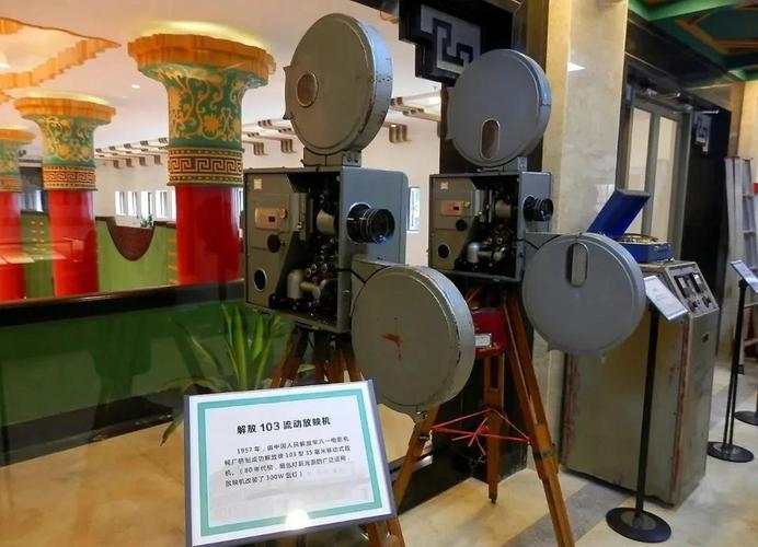 舔老师逼受不了的相关介绍