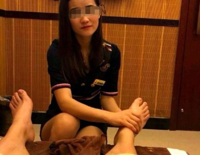人妖ⅴs女人av人妖的相关介绍