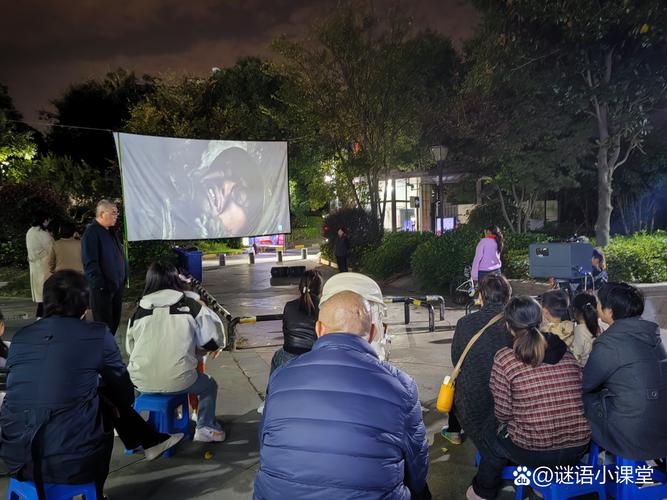 女人内裤黄色分泌物是什么原因引起的的相关介绍