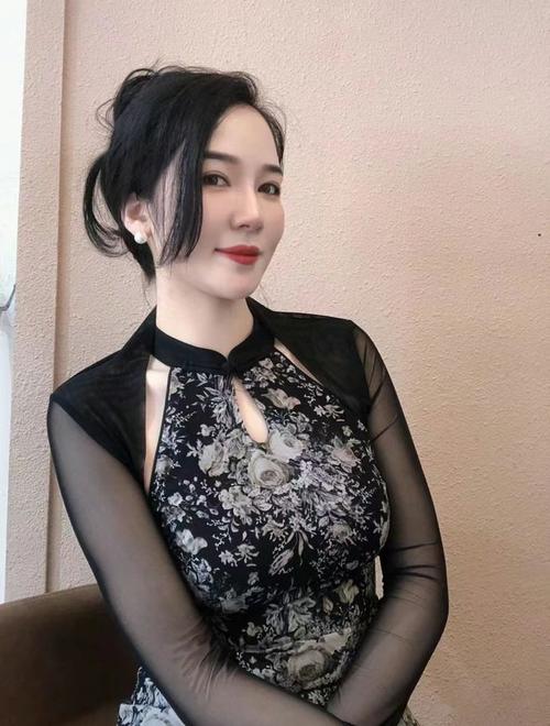 午夜私人成年影院的相关介绍