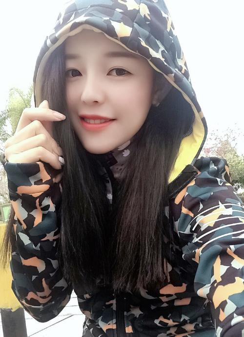 人妻啪啪2的相关介绍