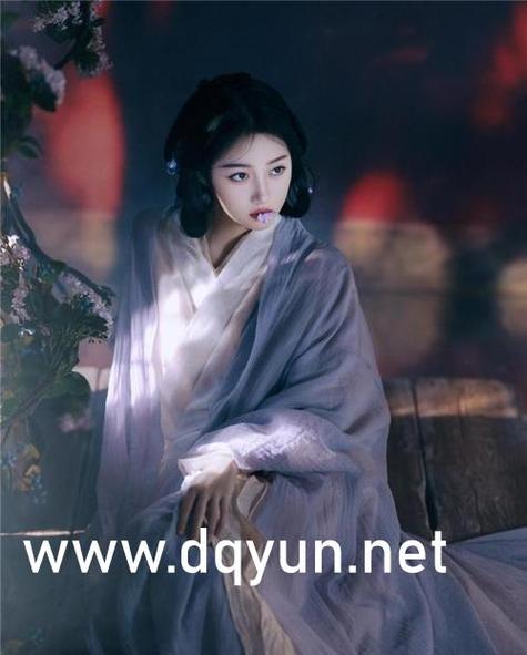 精品少妇嫩草av的相关介绍