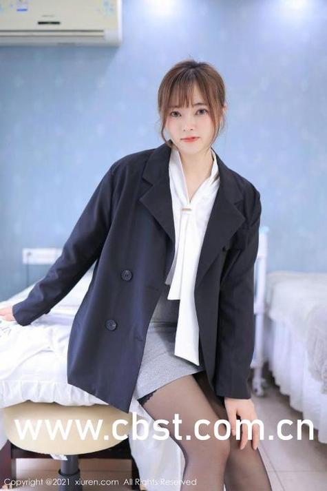 女人下面有黄色分泌物的相关介绍