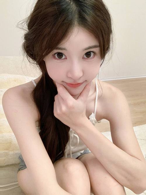 av亚洲熟妇的相关介绍