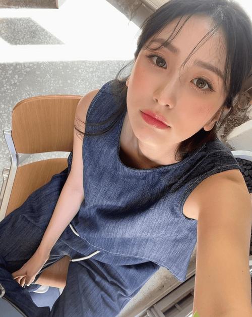 懂色av粉嫩av绯红av的相关介绍