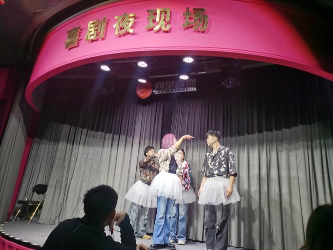 日本大学生精油按摩一区二区的相关介绍