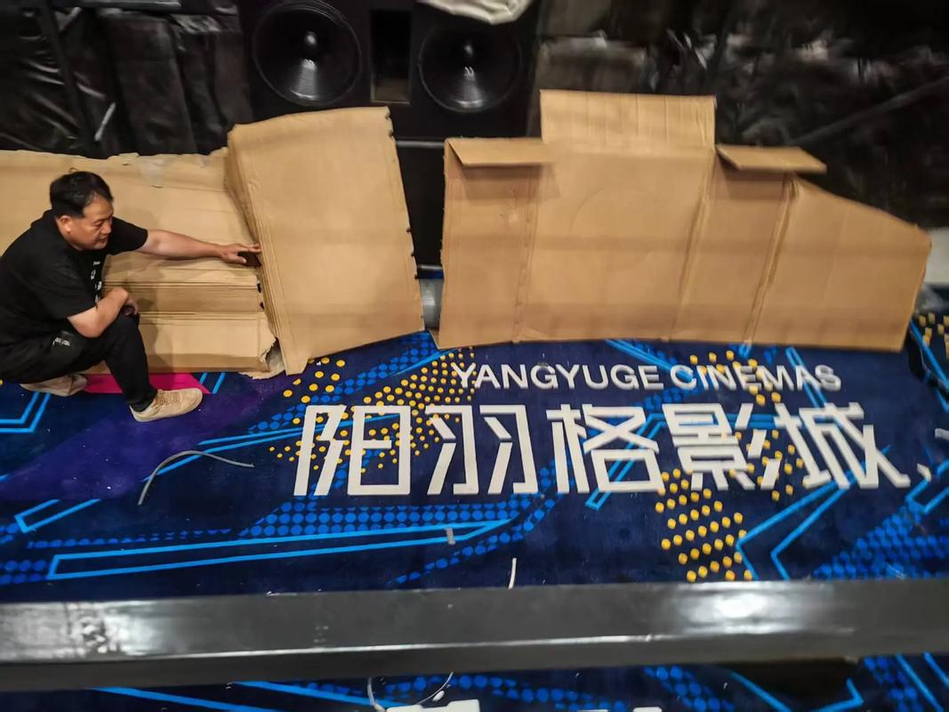 非常骚的少妇av的相关介绍
