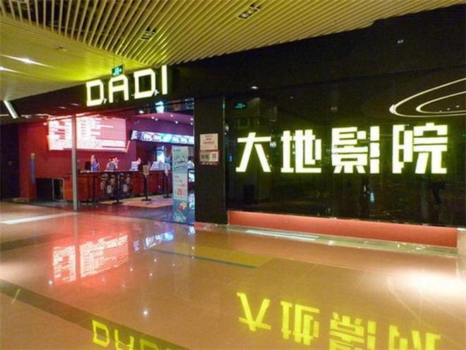 一边摸一边受不了的相关介绍