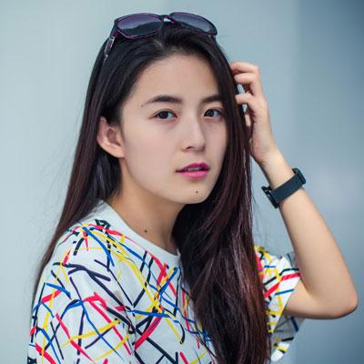 男女模特大尺度的相关介绍