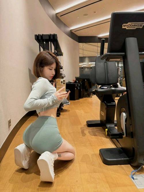 飞禽走兽影院手机首页的相关介绍