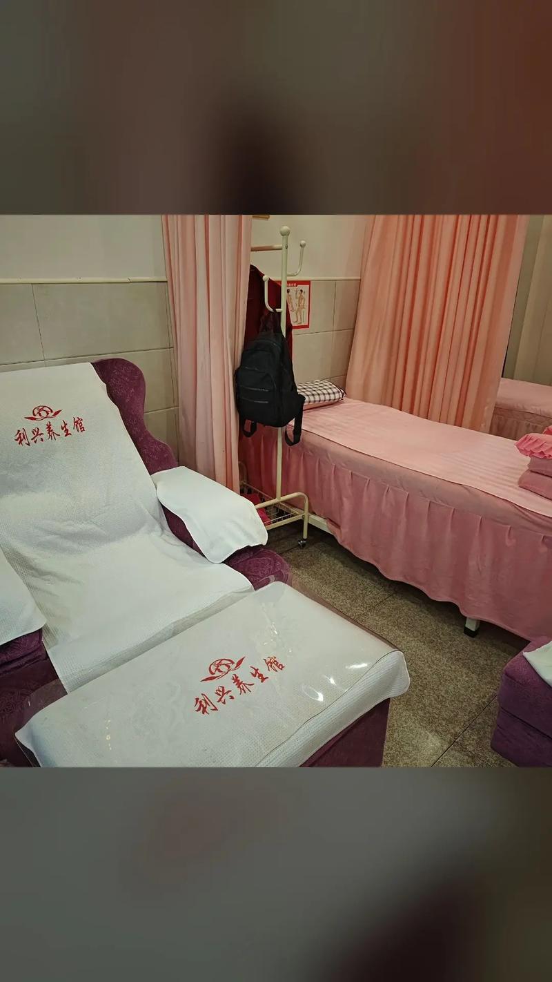 少妇人妻被内射的相关介绍