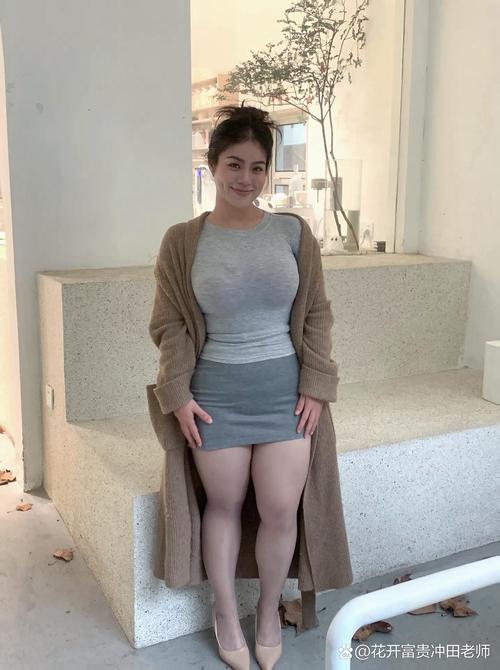 超碰人妻熟女的相关介绍