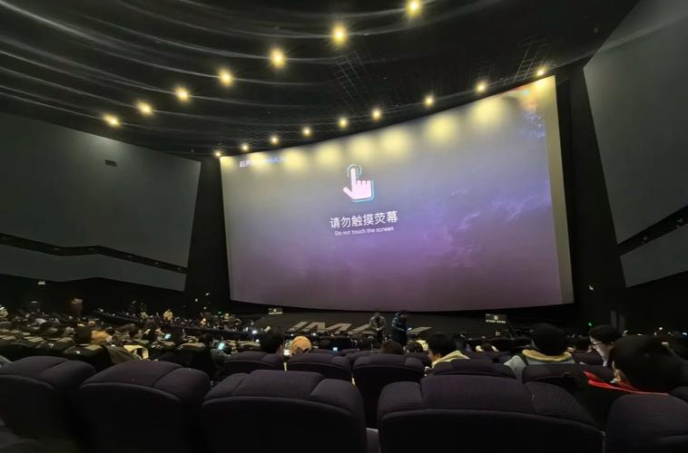 勾引隔壁邻居小说的相关介绍