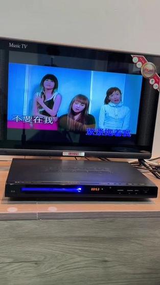 坂井泉水大尺度写真的相关介绍