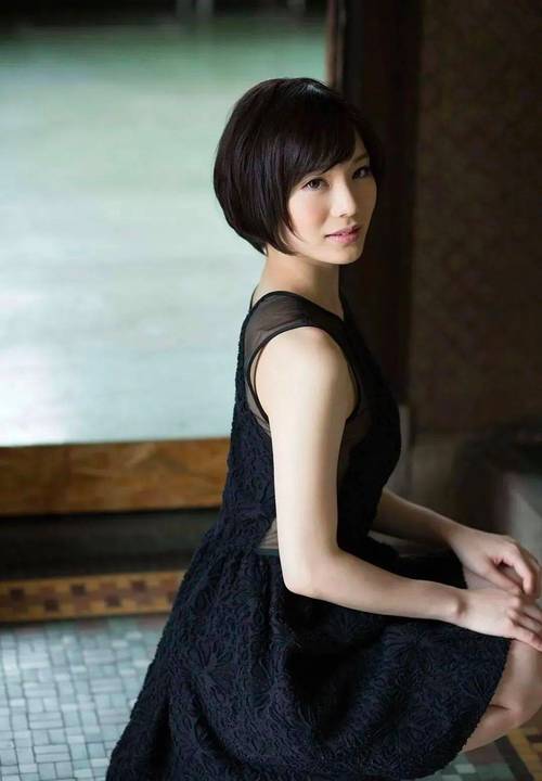 操嫌弃我老师操我女老师的相关介绍