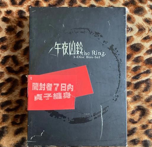 亚洲av黑丝美女的相关介绍