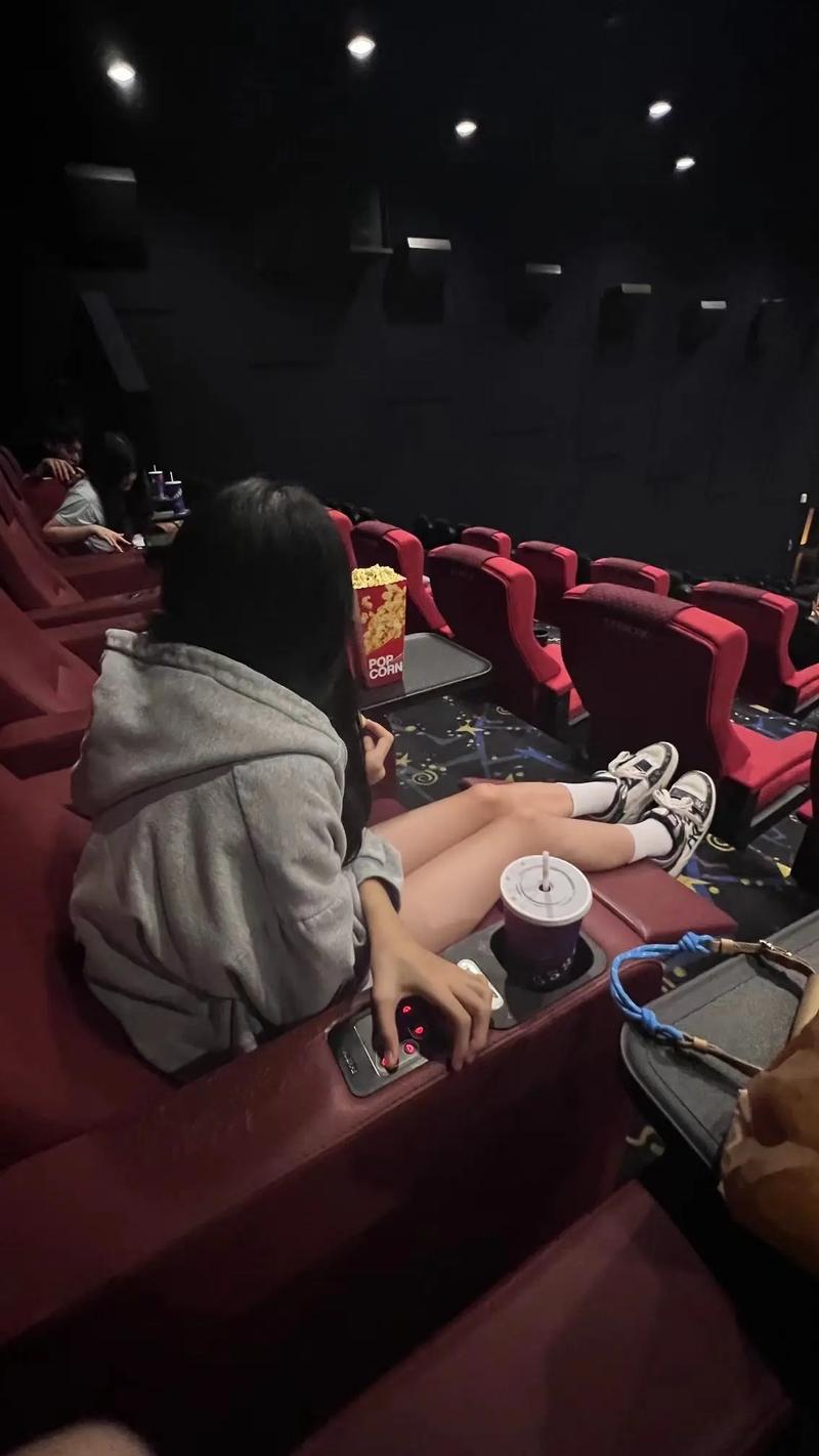 搭讪素人在线的相关介绍