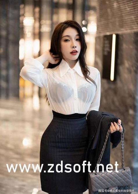 老湿视频全集影院在线的相关介绍