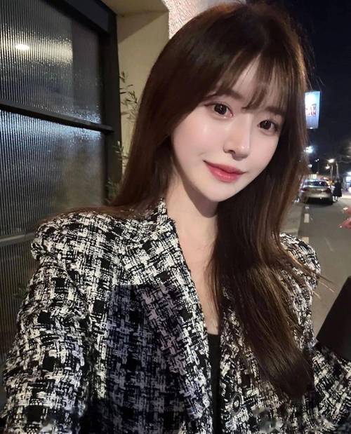 美女av福利一区的相关介绍
