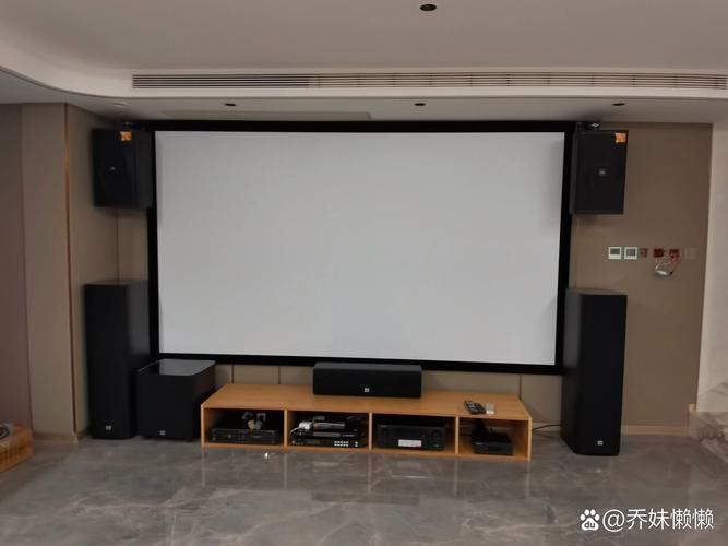 亚洲精品少妇的相关介绍