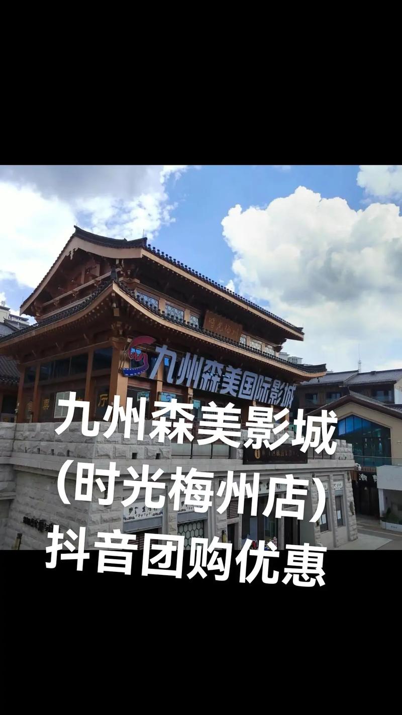 一边亲,一边舔的相关介绍