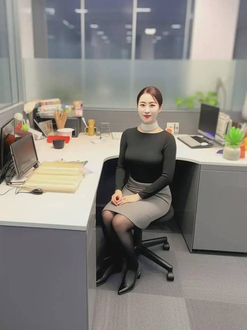 清纯美女爆白浆的相关介绍